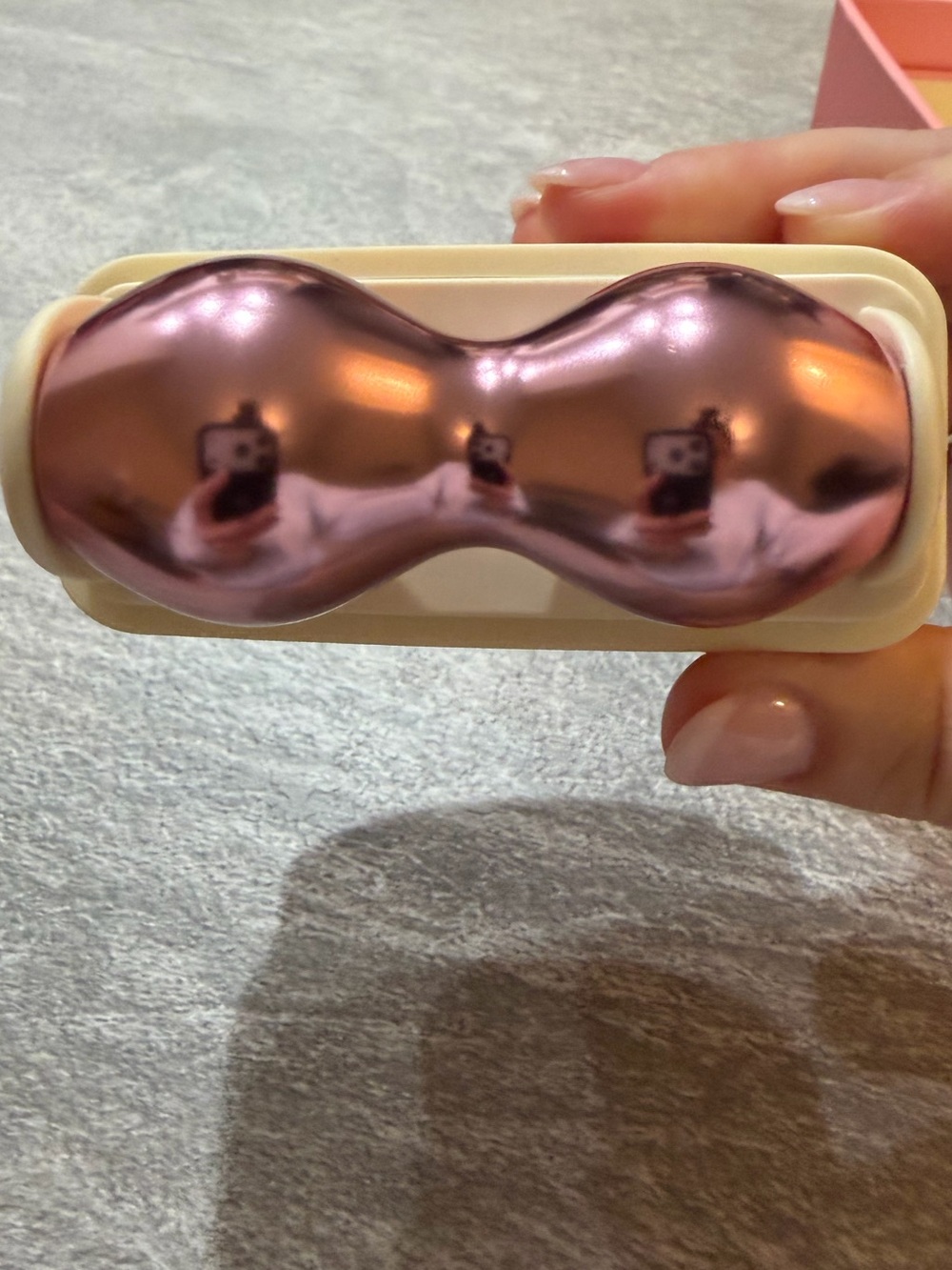 The Skinny Confidential Mint Roller - Picture 5 of 10